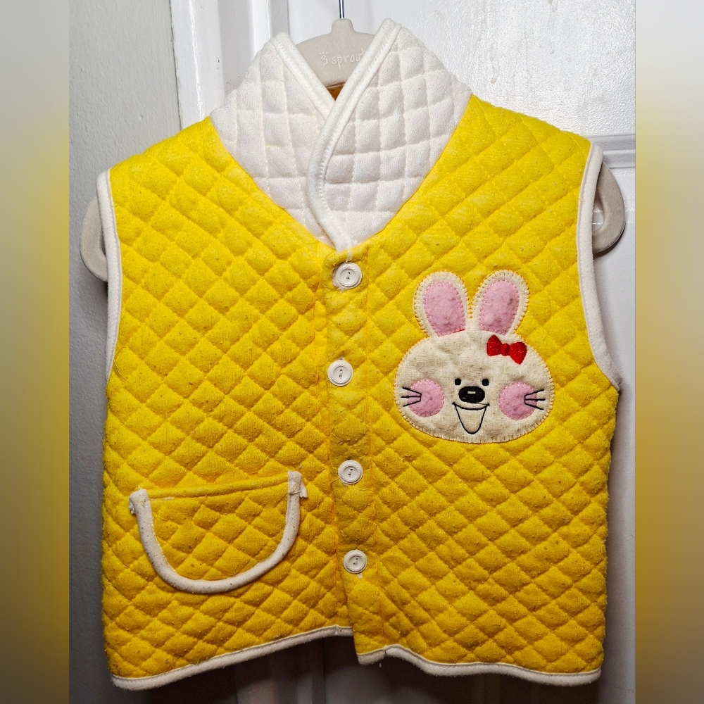 Vintage 80s 🐇💛Adorable Quilted Bunny Vest (12-18 mo)